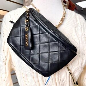 Chanel Belt Bag Quilted Leather Black